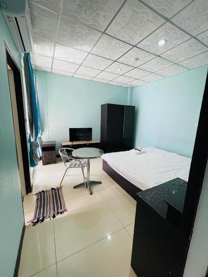 Br-Guesthouse Pattaya Buitenkant foto