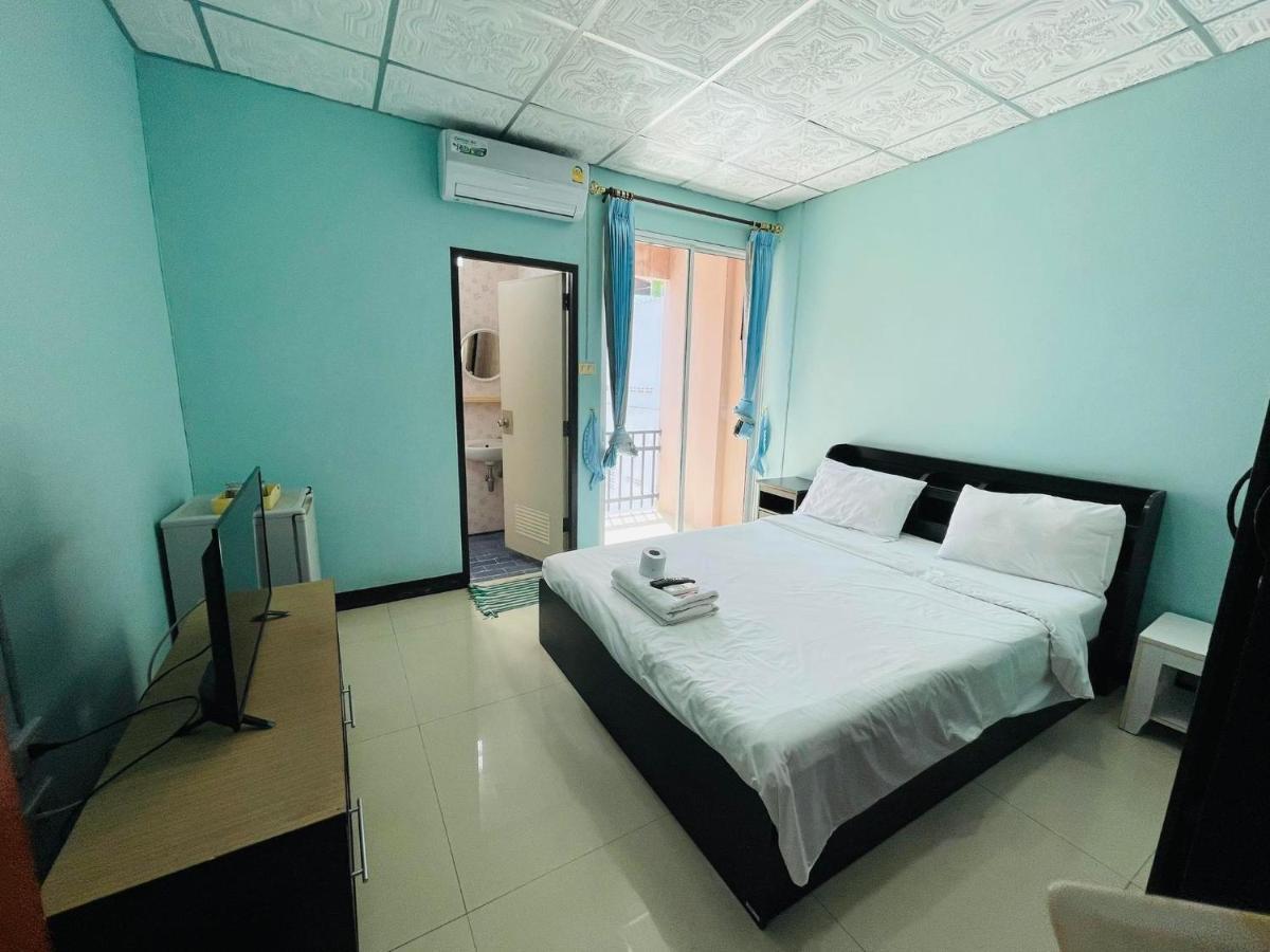 Br-Guesthouse Pattaya Buitenkant foto